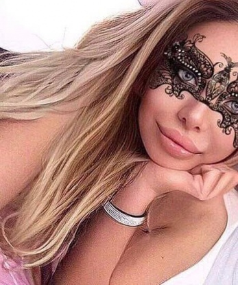 🌸💋 Я оправдаю все твои ожидания и фантазии, обладая множеством возможностей и навыков. Моя улыбка и чувственность способны растопить даже самое ледяное сердце.🔥
Я живу в Москве, и никто не знает этот город лучше меня. Благодаря моему опыту и знанию Москвы, я могу стать твоей идеальной компаньонкой для встречи, независимо от места или времени. ✨
Мои услуги включают интимные сессии, которые будут наполнены страстью и наслаждением.🔞 Я готова исполнить все твои желания и фантазии, чтобы каждая встреча оставила в твоей памяти только самые приятные воспоминания. 💦
Фото в моем профиле полностью соответствуют реальности, и я уверена, что они понравятся тебе еще больше лично. Ты можешь ознакомиться с ними и прочитать отзывы о моей работе.💎
Не теряй времени даром и жми на кнопку Маришка